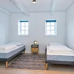 12 Person In Sonder Omme-by Traum Сённер-Омме