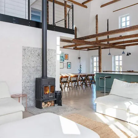 12 Person In Sonder Omme-by Traum Sdr. Omme