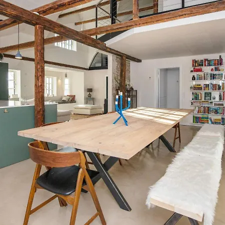 12 Person In Sonder Omme-by Traum *